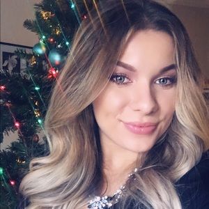 Meet your Posher, Clclaudia